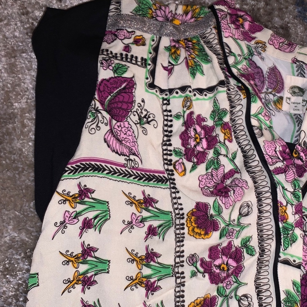 Anthropology Tiny Top- Size Medium - image 3